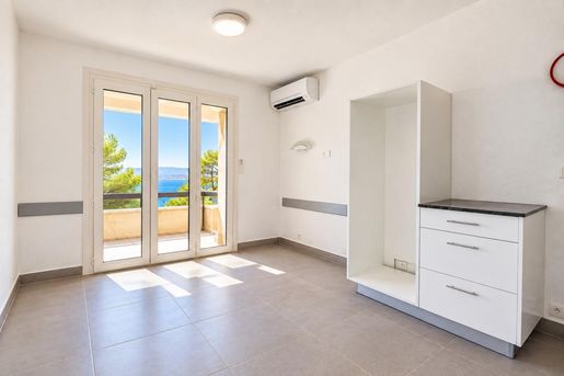 Appartement 3 pièces 49 m² · à Saint-Cyr-sur-Mer · 49 m² · 482 700 €