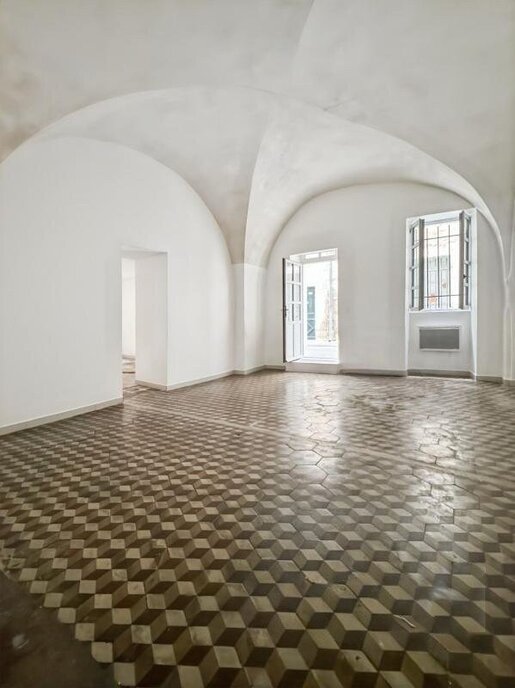 Appartement 3 pièces 78 m² · à Beaucaire · 78 m² · 110 000 €