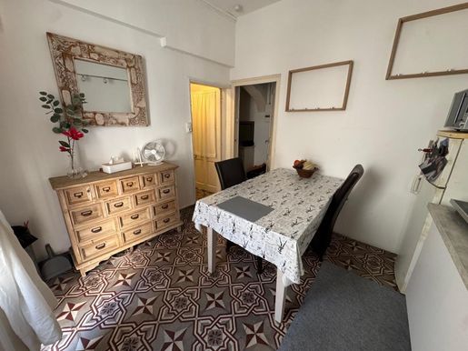 Immeuble 3 pièces 30 m² · à Beaucaire · 30 m² · 169 000 €