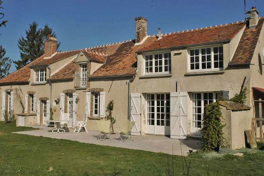 Maison 7 pièces 182 m² · à Égreville · 182 m² · 330 000 €