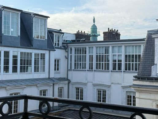 Appartement 3 pièces 92 m² · à Paris 1er · 92 m² · 2 480 000 €