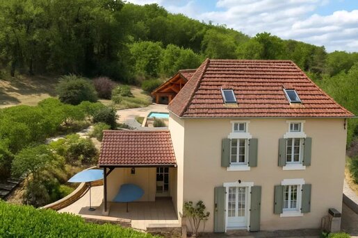 Maison 7 pièces 201 m² · à Dégagnac · 201 m² · 295 000 €