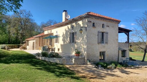 Maison 6 pièces 161 m² · à Puy-l'Évêque · 161 m² · 429 000 €
