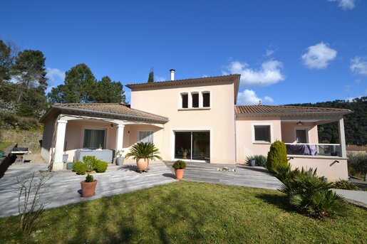 Maison 5 pièces 171 m² · à Chambonas · 171 m² · 665 000 €