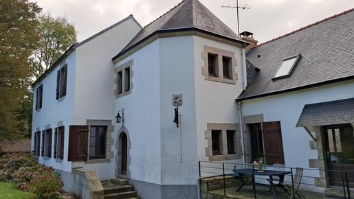 Maison 11 pièces 285 m² · à Rosporden · 285 m² · 599 000 €