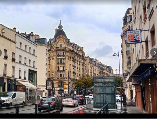 Appartement 2 pièces 46 m² · à Paris 15ème · 46 m² · 490 000 €