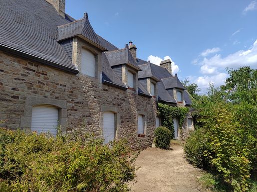 Maison 7 pièces 330 m² · à Douarnenez · 330 m² · 598 000 €