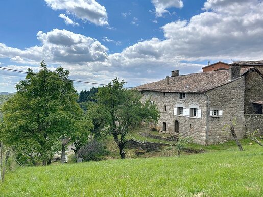 Maison 15 pièces 700 m² · à Vals-les-Bains · 700 m² · 329 000 €