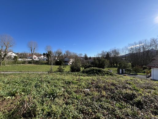 Terrain 853 m² · à Urrugne · 233 000 €