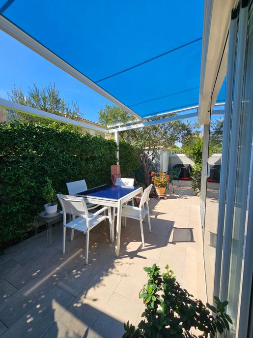 Maison 4 pièces 80 m² · à Gruissan · 80 m² · 416 000 €