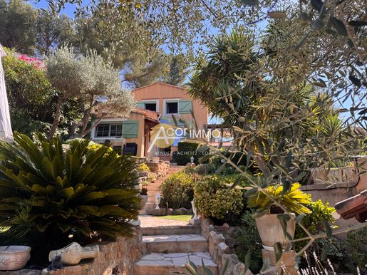Maison 4 pièces 88 m² · à Sanary-sur-Mer · 88 m² · 525 000 €