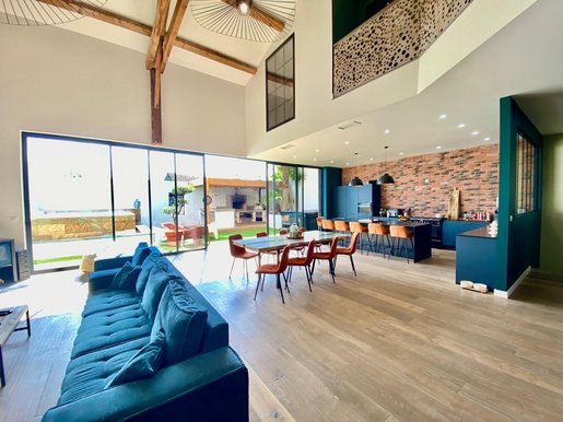 Maison 5 pièces 220 m² · à Coursan · 220 m² · 570 000 €
