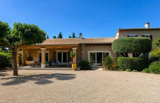 Maison 7 pièces 226 m² · à Orange · 226 m² · 789 000 €