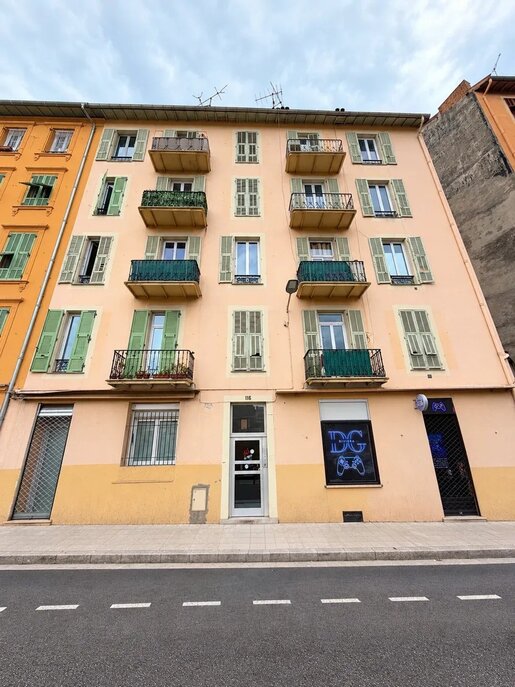 Appartement 1 pièce 25 m² · à Nice · 25 m² · 85 000 €
