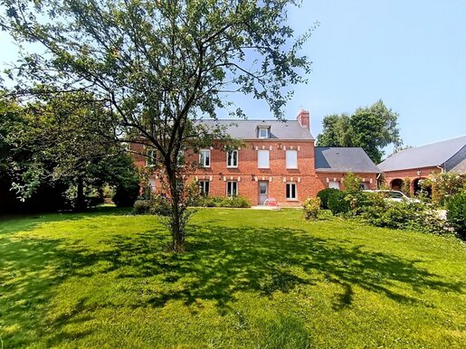 Maison 1 pièce 305 m² · à Yvetot · 305 m² · 599 000 €