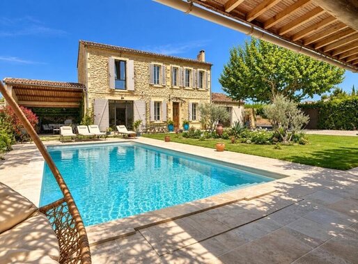 Maison 7 pièces 210 m² · à Salon-de-Provence · 210 m² · 890 000 €