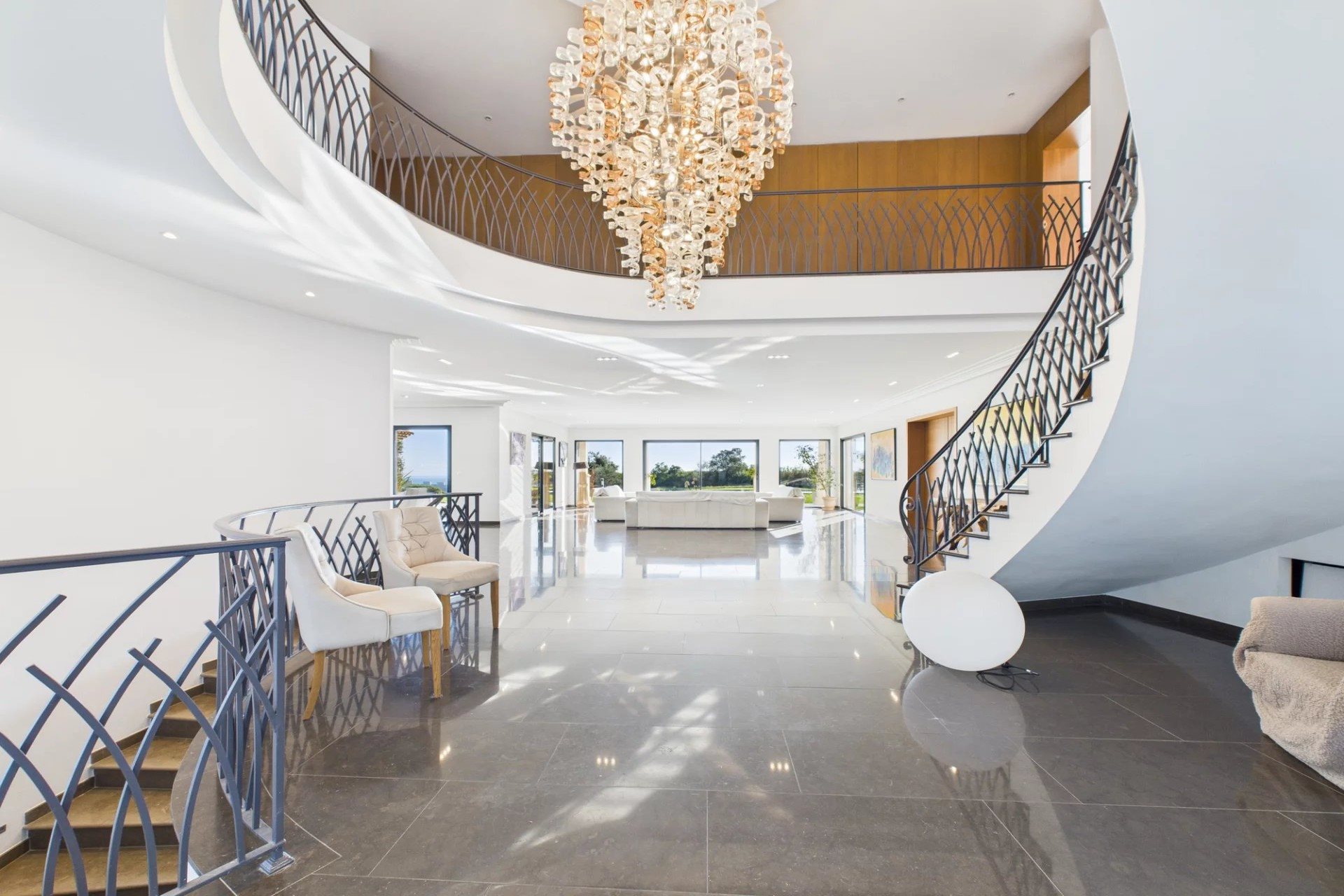 Maison à vendre, 572m², Roquefort-les-Pins