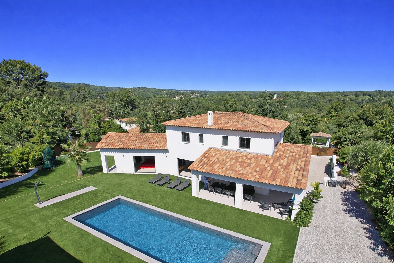 Maison à vendre, 201m², Roquefort-les-Pins