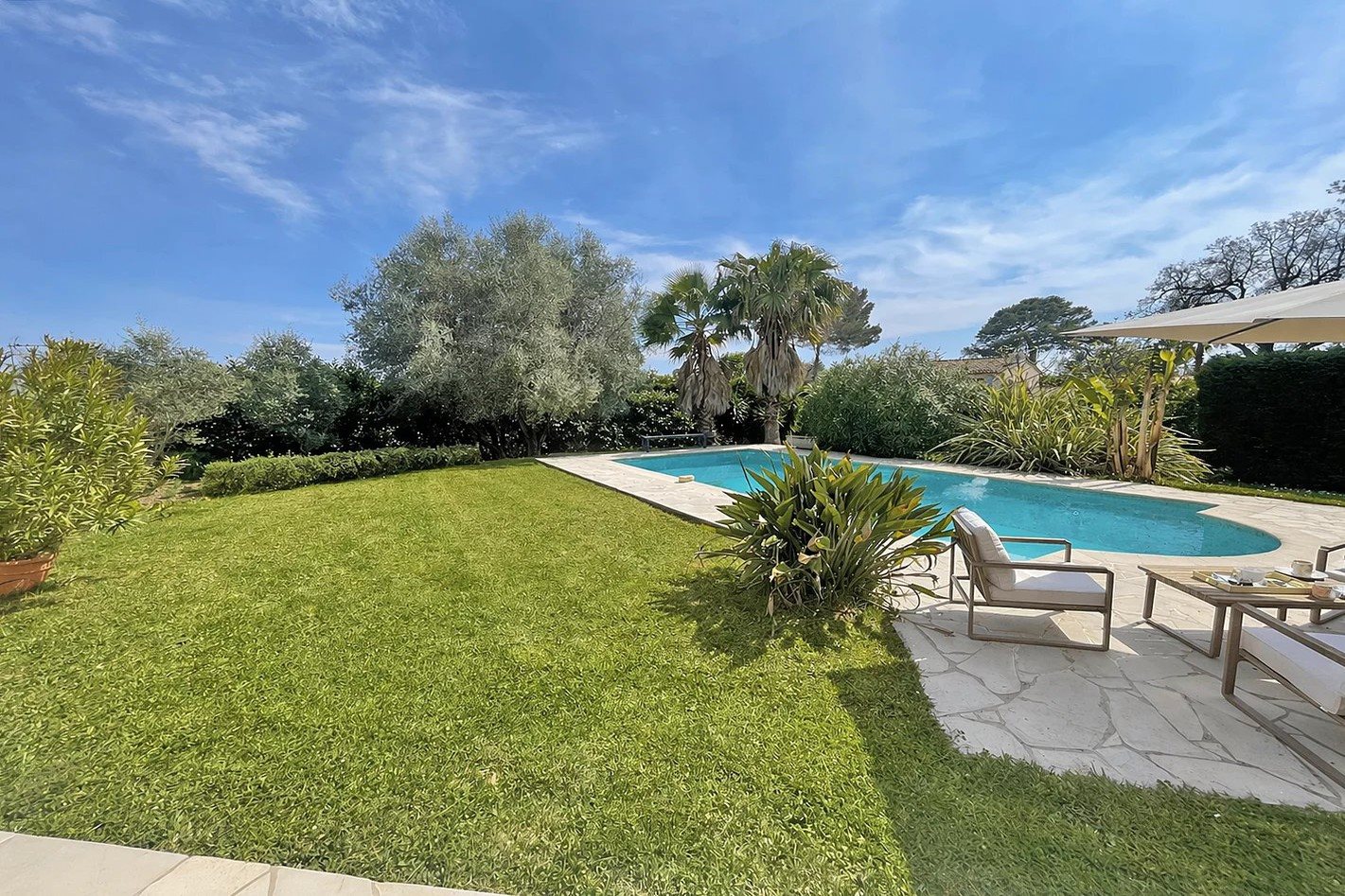 Maison à vendre, 175m², Roquefort-les-Pins