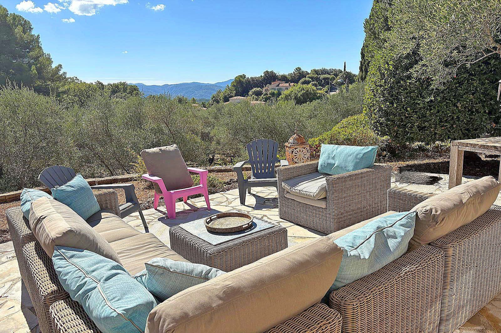 Maison à vendre, 136m², Spéracèdes