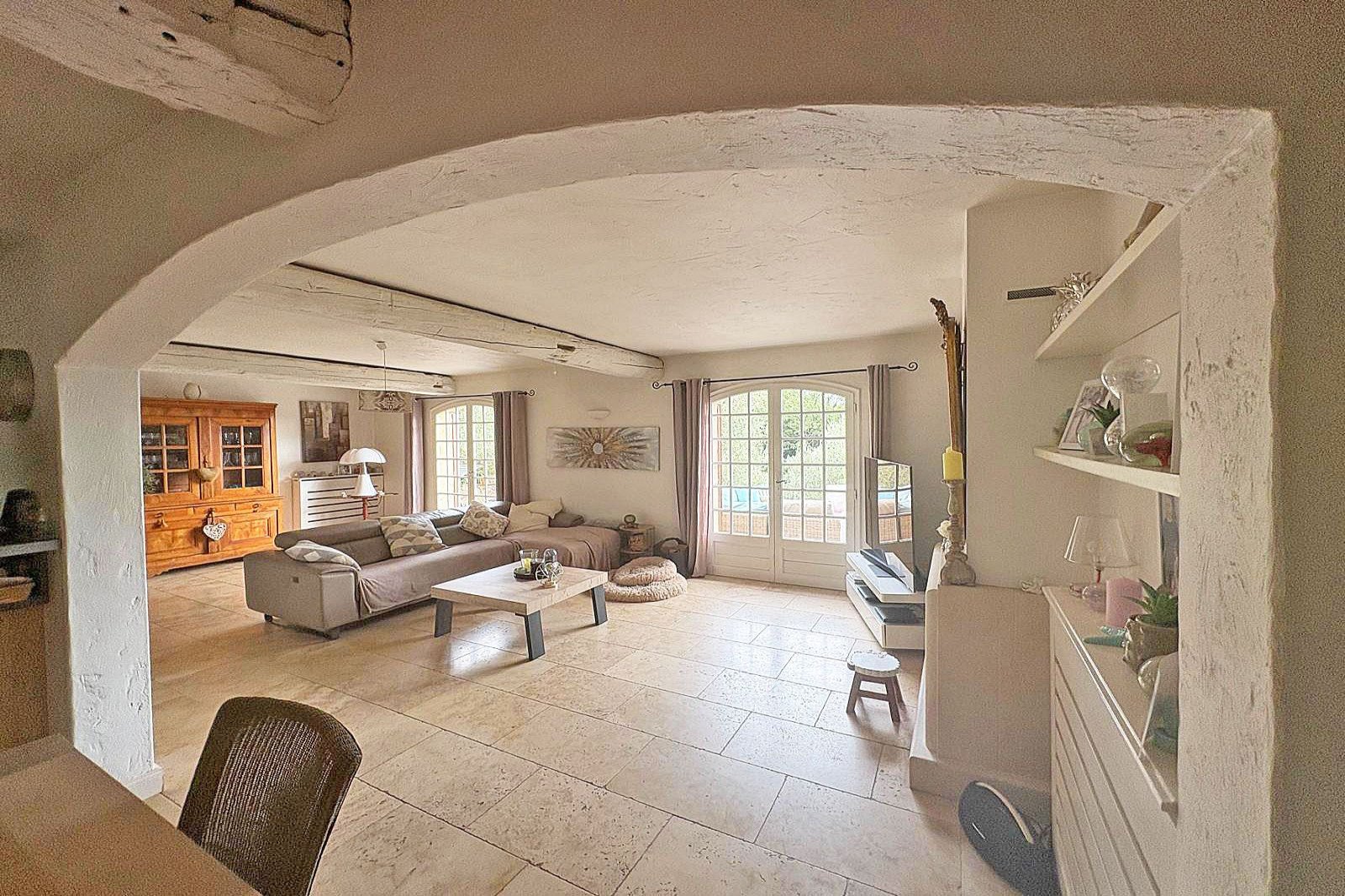 Maison à vendre, 136m², Spéracèdes
