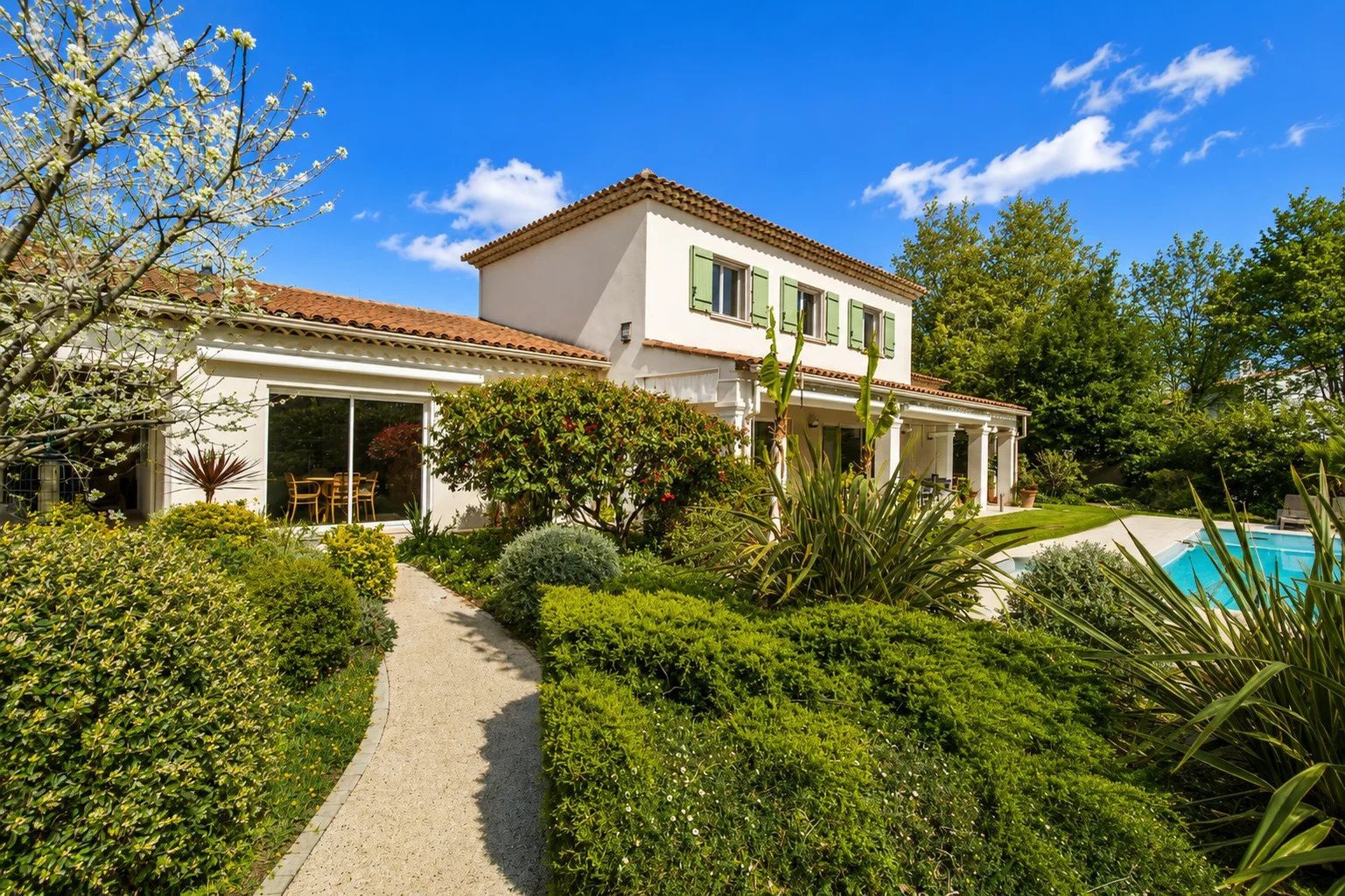 Maison à vendre, 248m², Roquefort-les-Pins