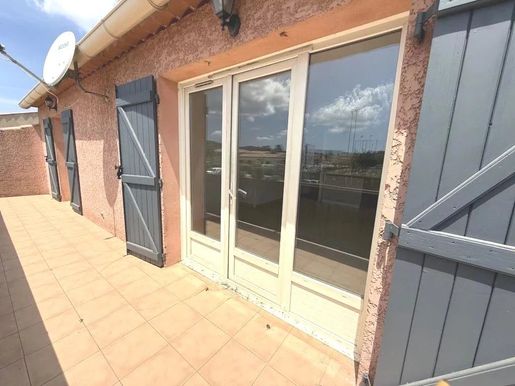 Appartement 3 pièces 70 m² · à Saint-Maximin-la-Sainte-Baume · 70 m² · 219 000 €