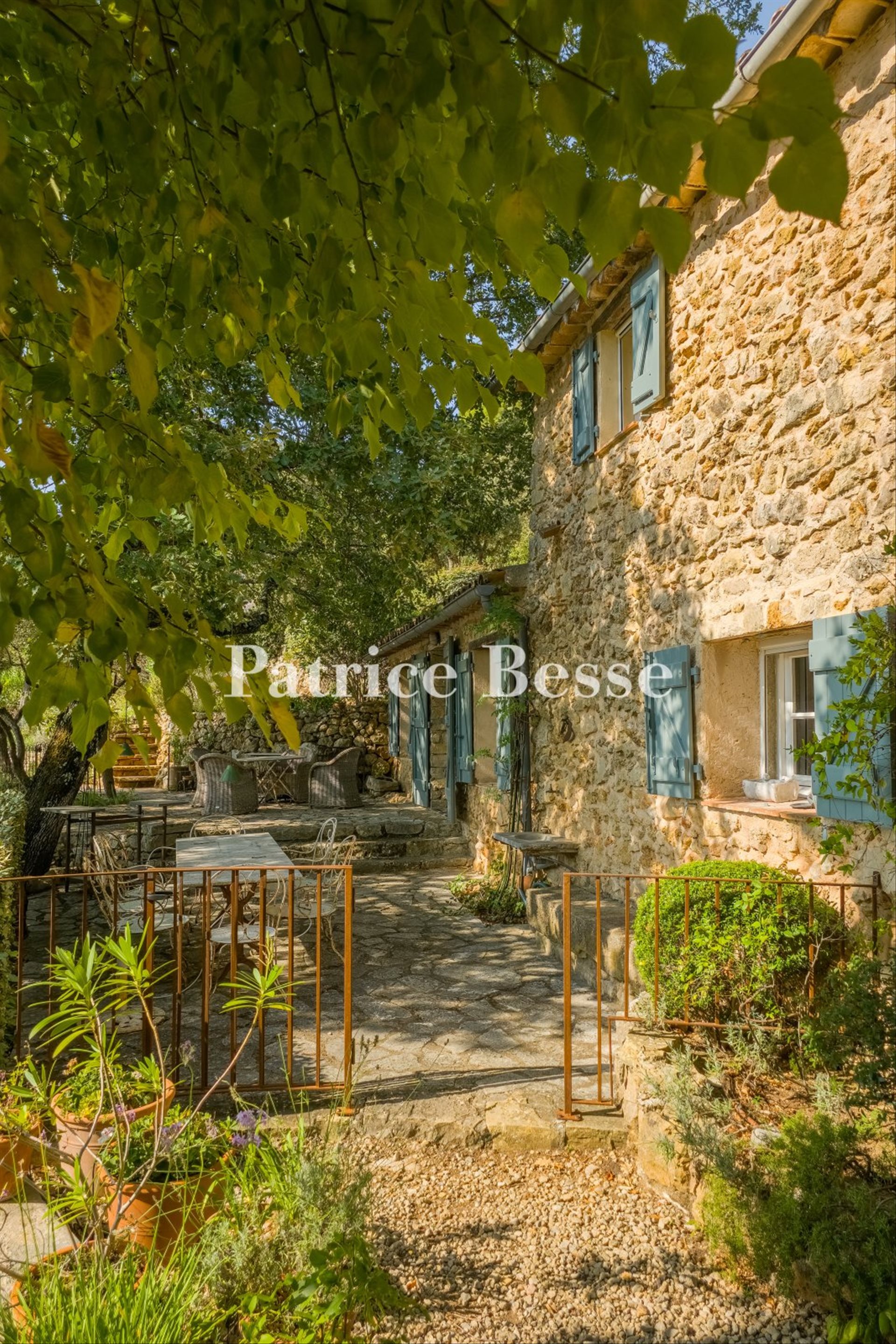 Maison à vendre, 210m², Cotignac