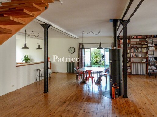 Maison 6 pièces 309 m² · à Chambost-Allières · 309 m² · 430 000 €