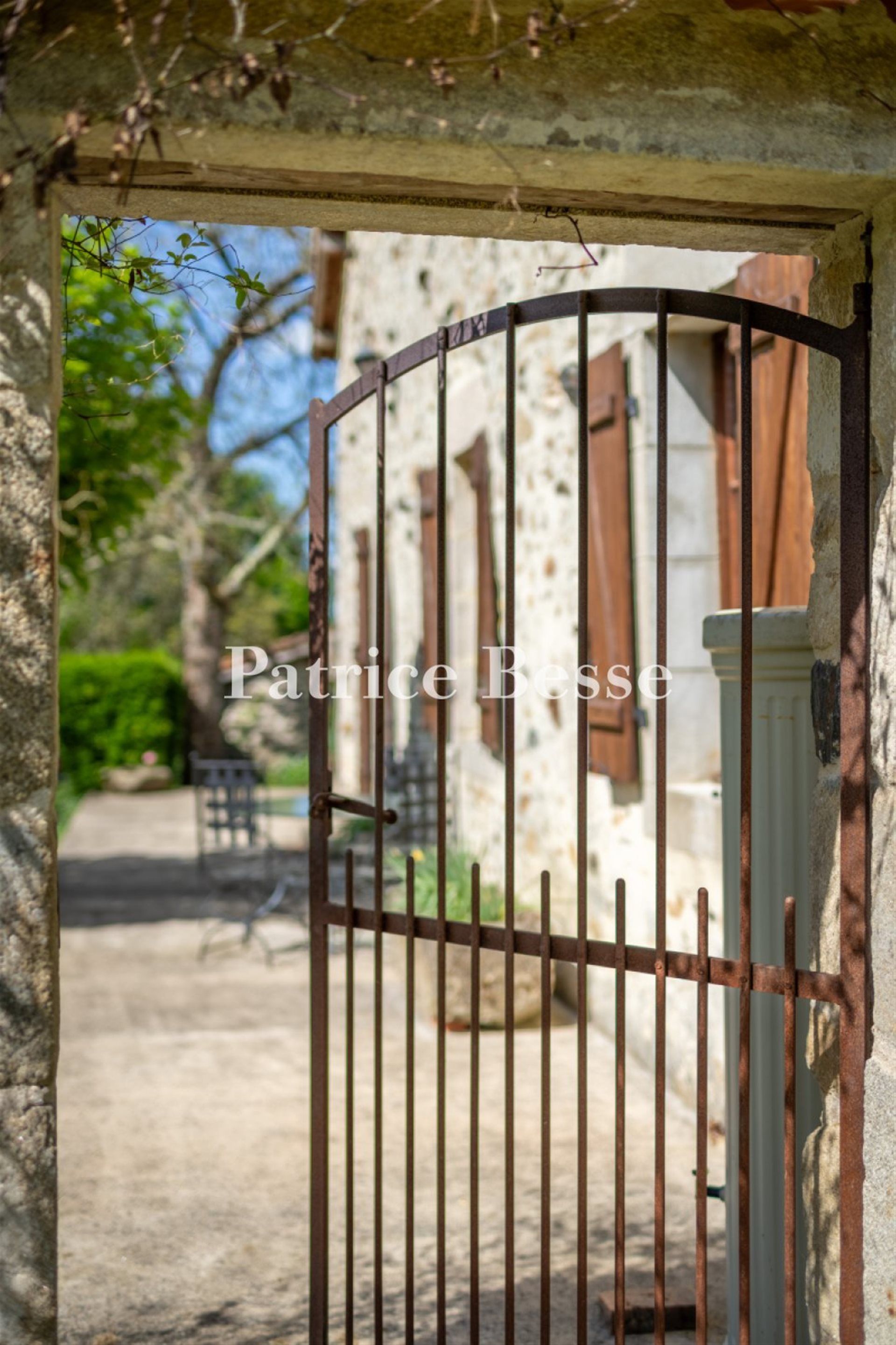 Maison à vendre, 360m², Bellac