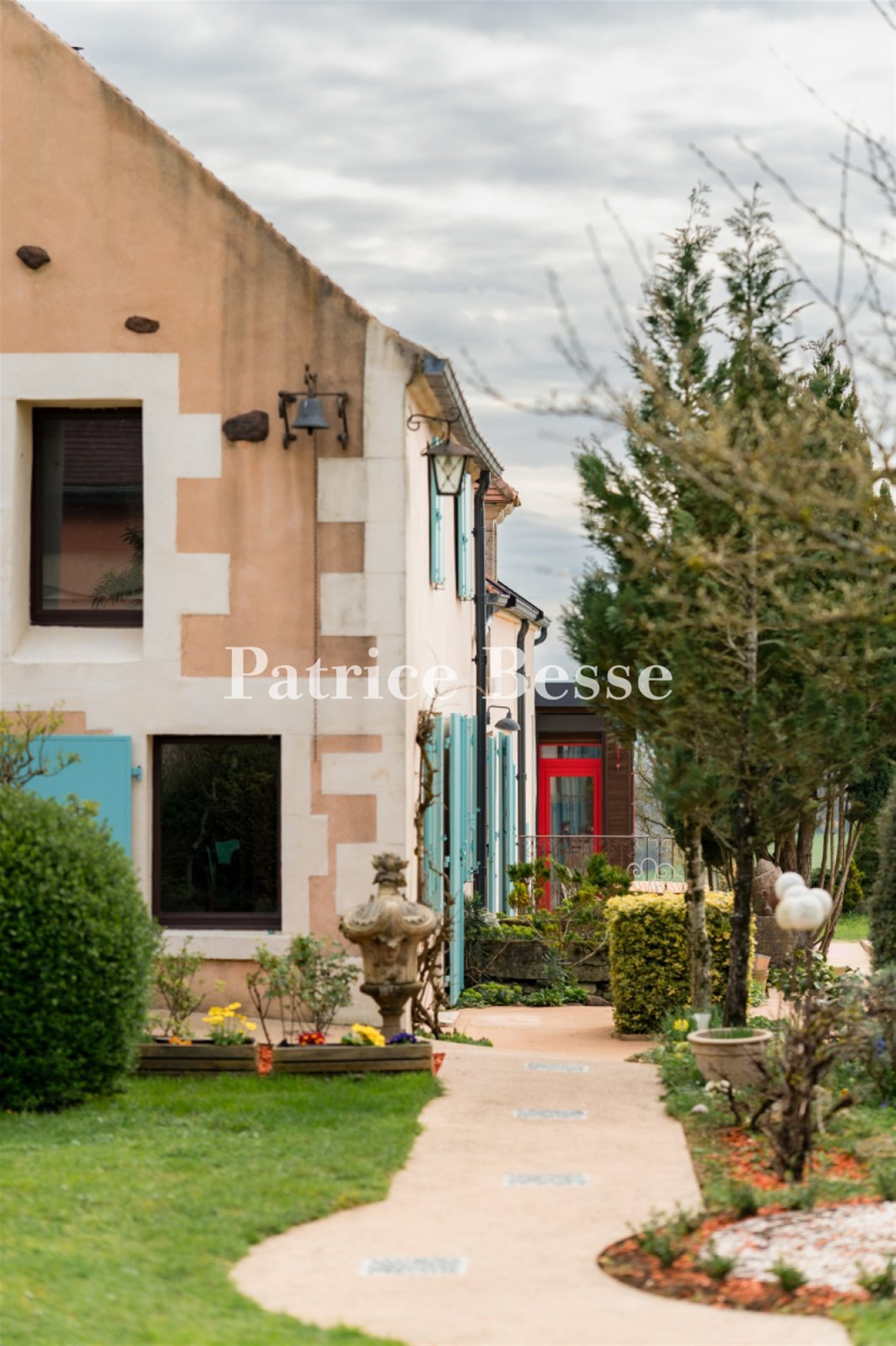 Maison à vendre, 618m², Cosne-Cours-sur-Loire