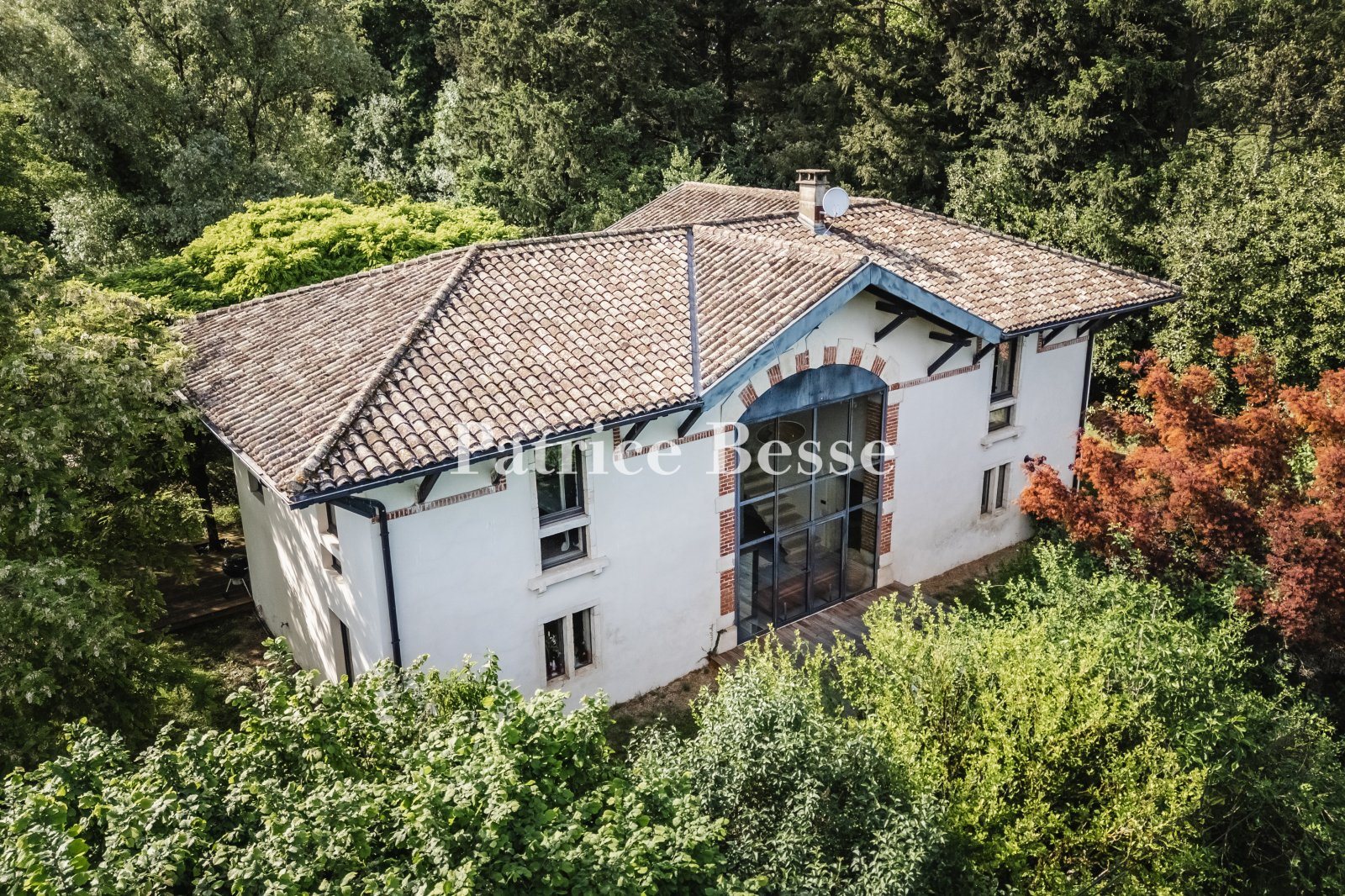 Maison à vendre, 247m², Charentay