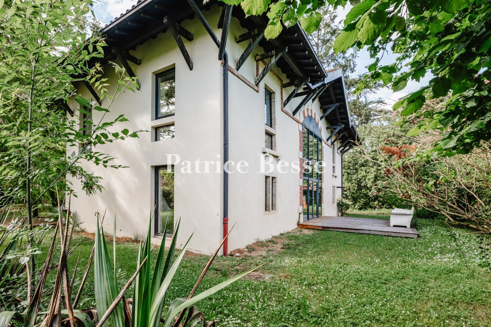 Maison à vendre, 247m², Charentay