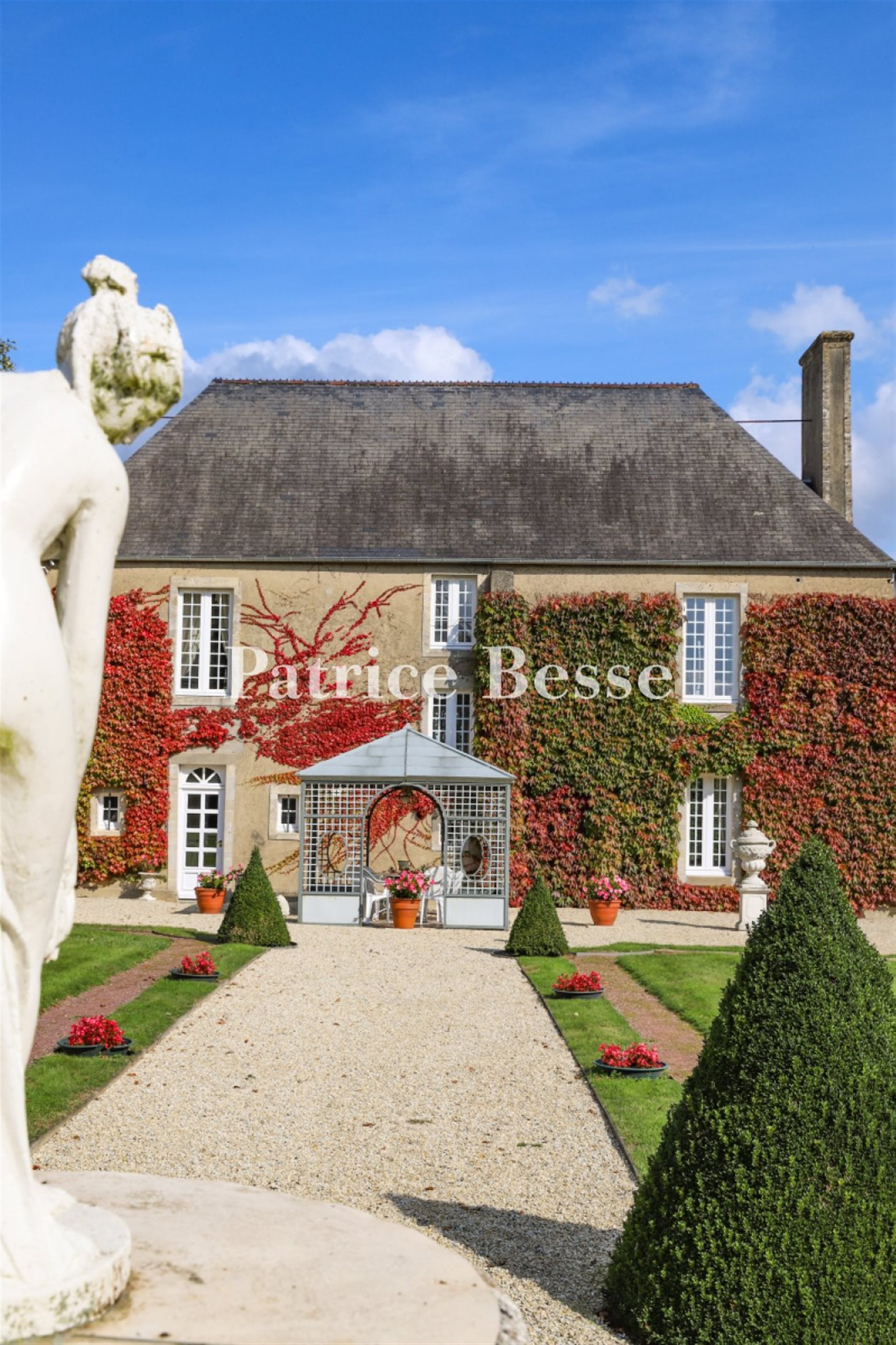 Maison à vendre, 307m², Saint-Clair-sur-l'Elle