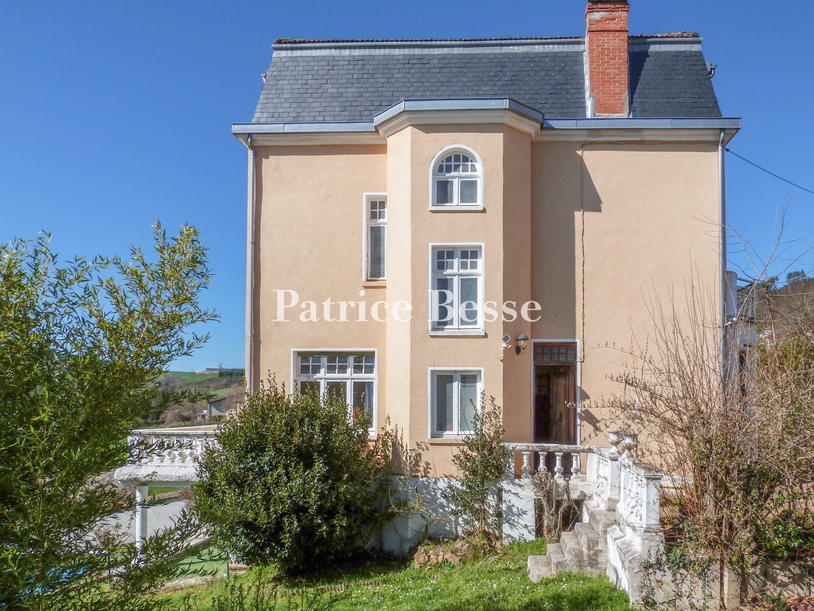 Maison à vendre, 195m², Cublize
