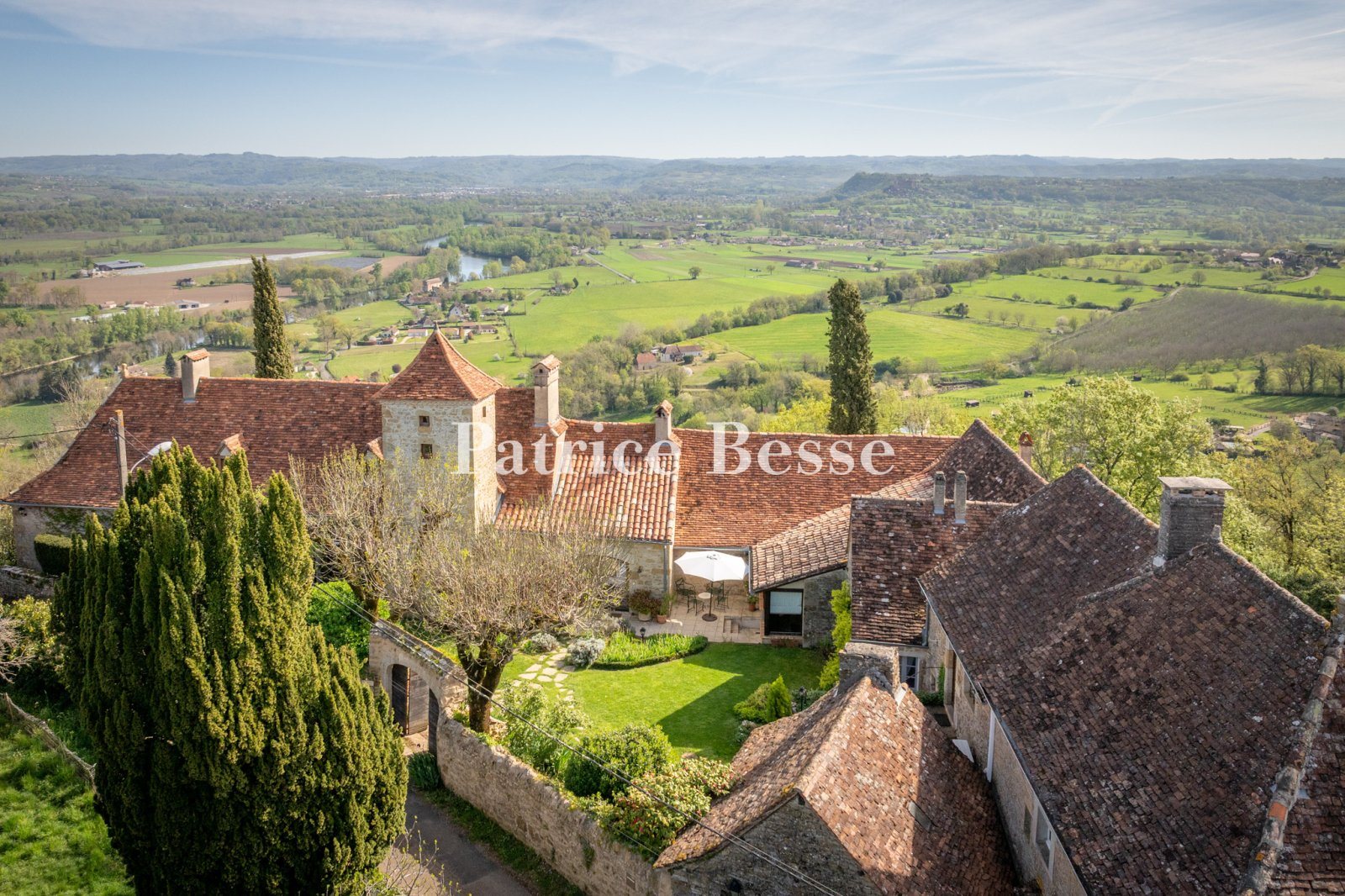 Maison à vendre, 475m², Saint-Céré