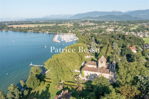 Maison 25 pièces 1400 m² · à Nernier · 1 400 m² · 8 500 000 €