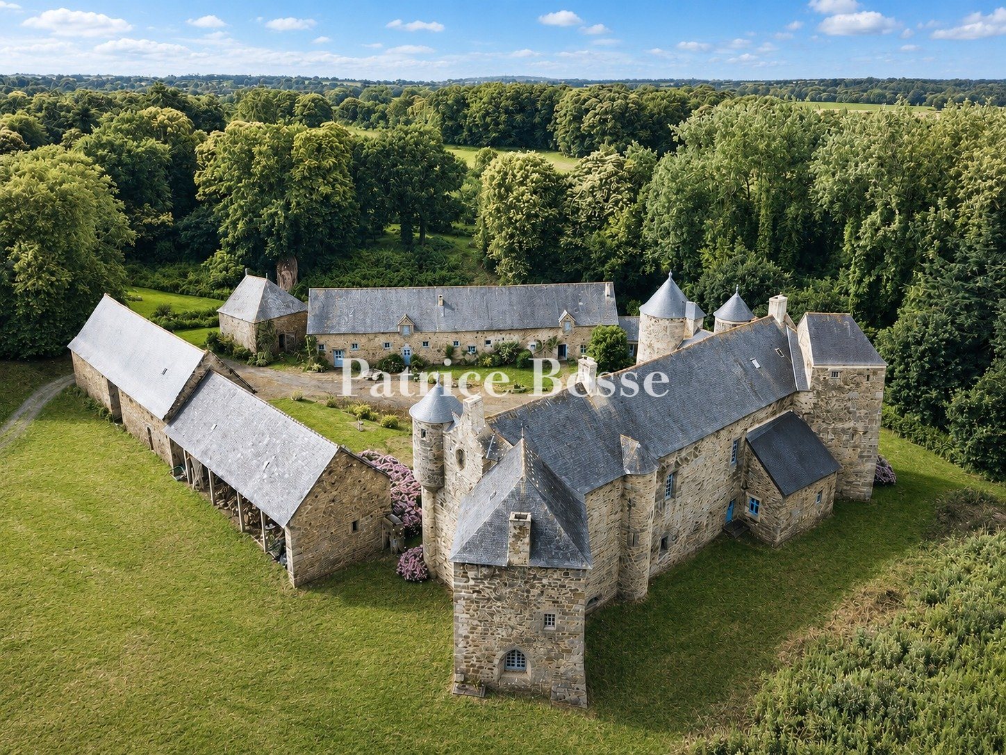 Maison à vendre, 610m², Lannion