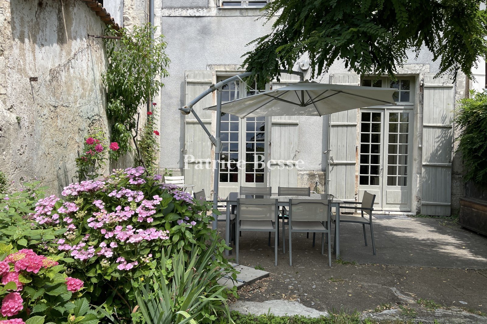 Maison à vendre, 219m², Nontron