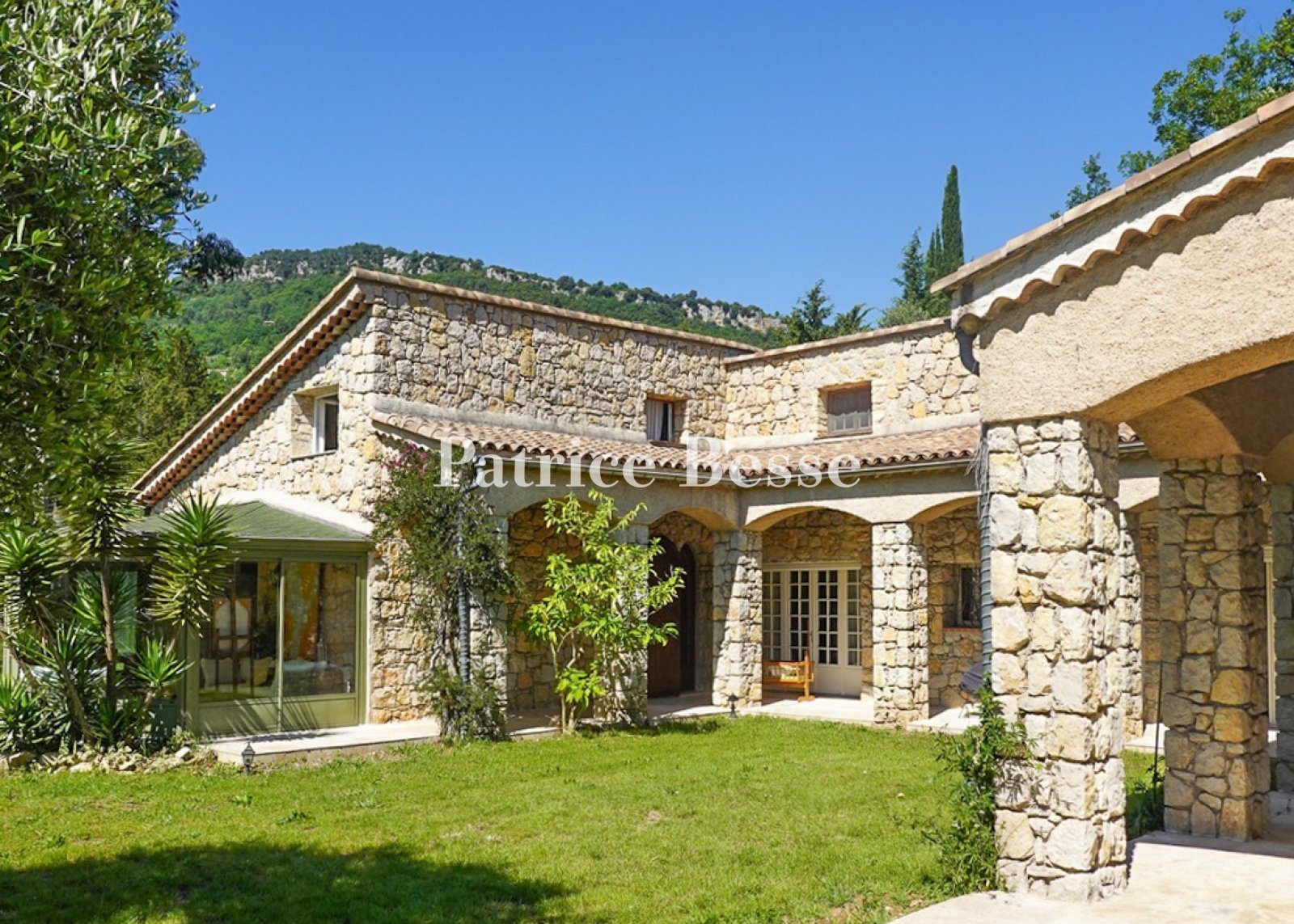Maison à vendre, 887m², Le Bar-sur-Loup