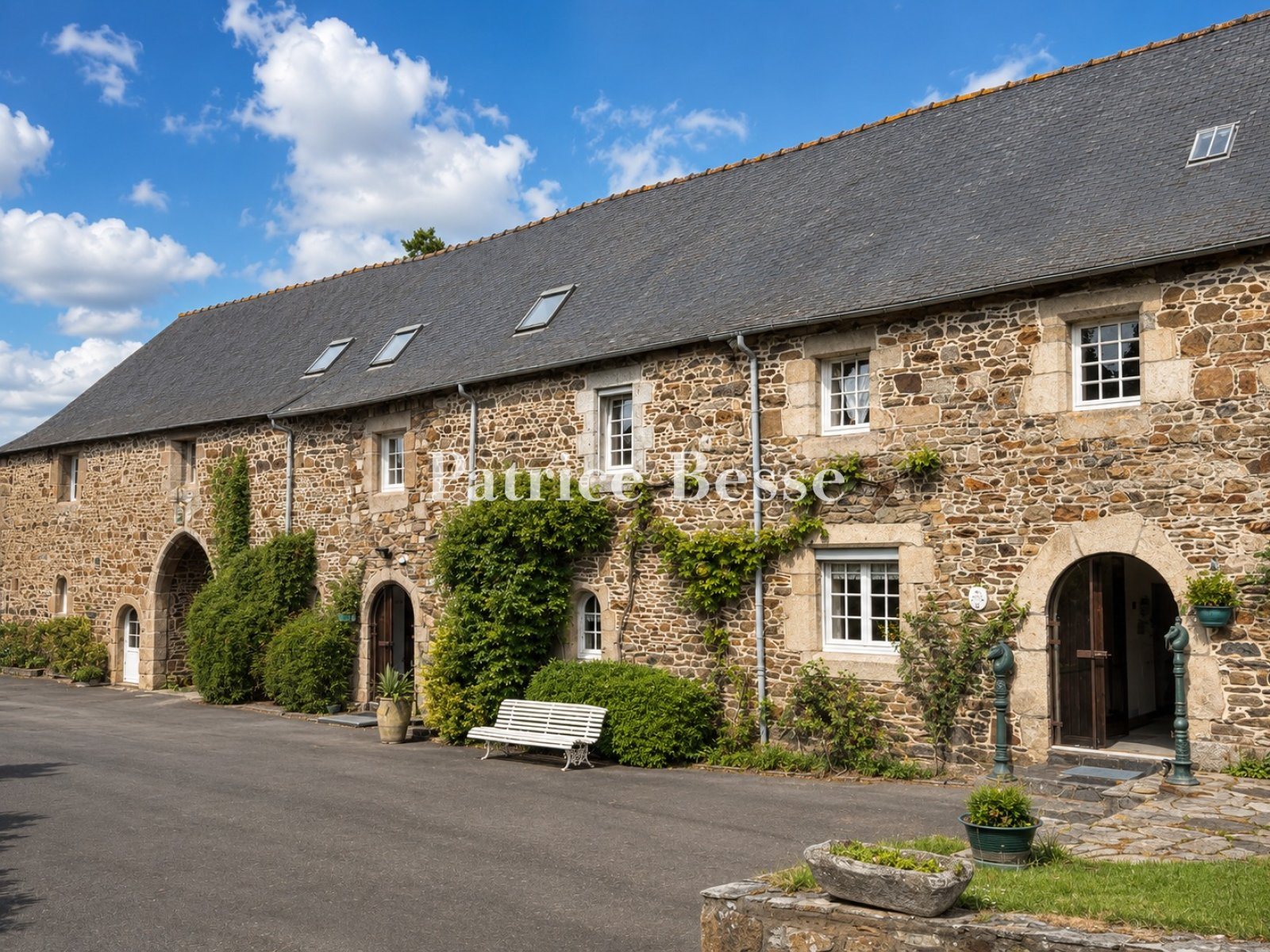 Maison à vendre, 641m², La Roche-Jaudy