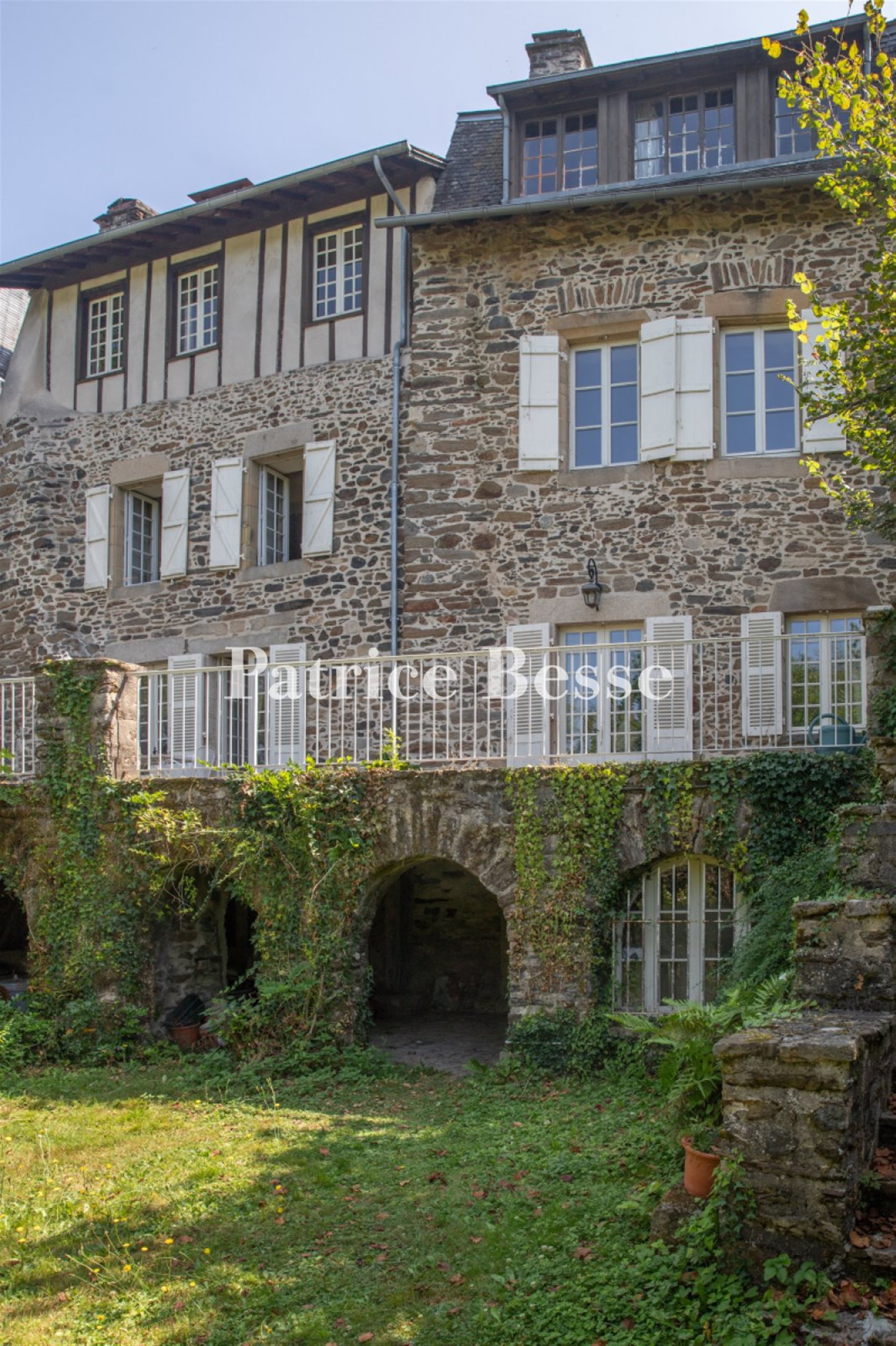 Maison à vendre, 550m², Uzerche