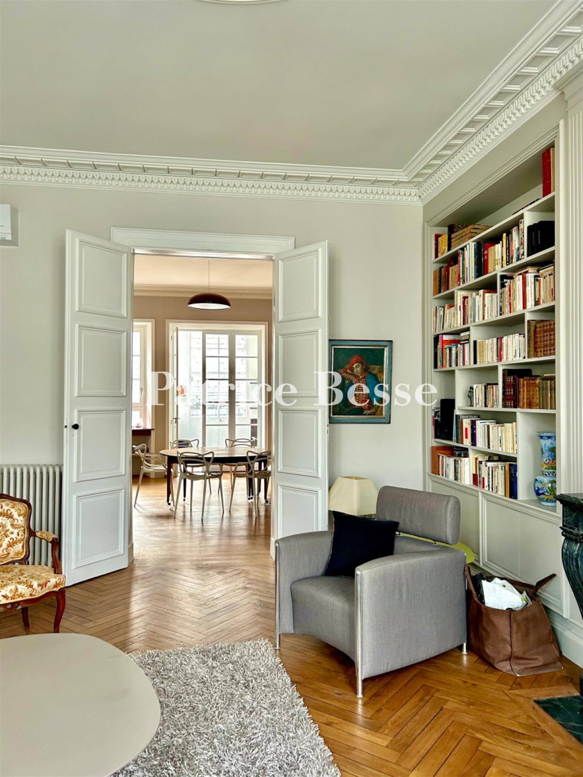 Maison à vendre, 468m², Angers