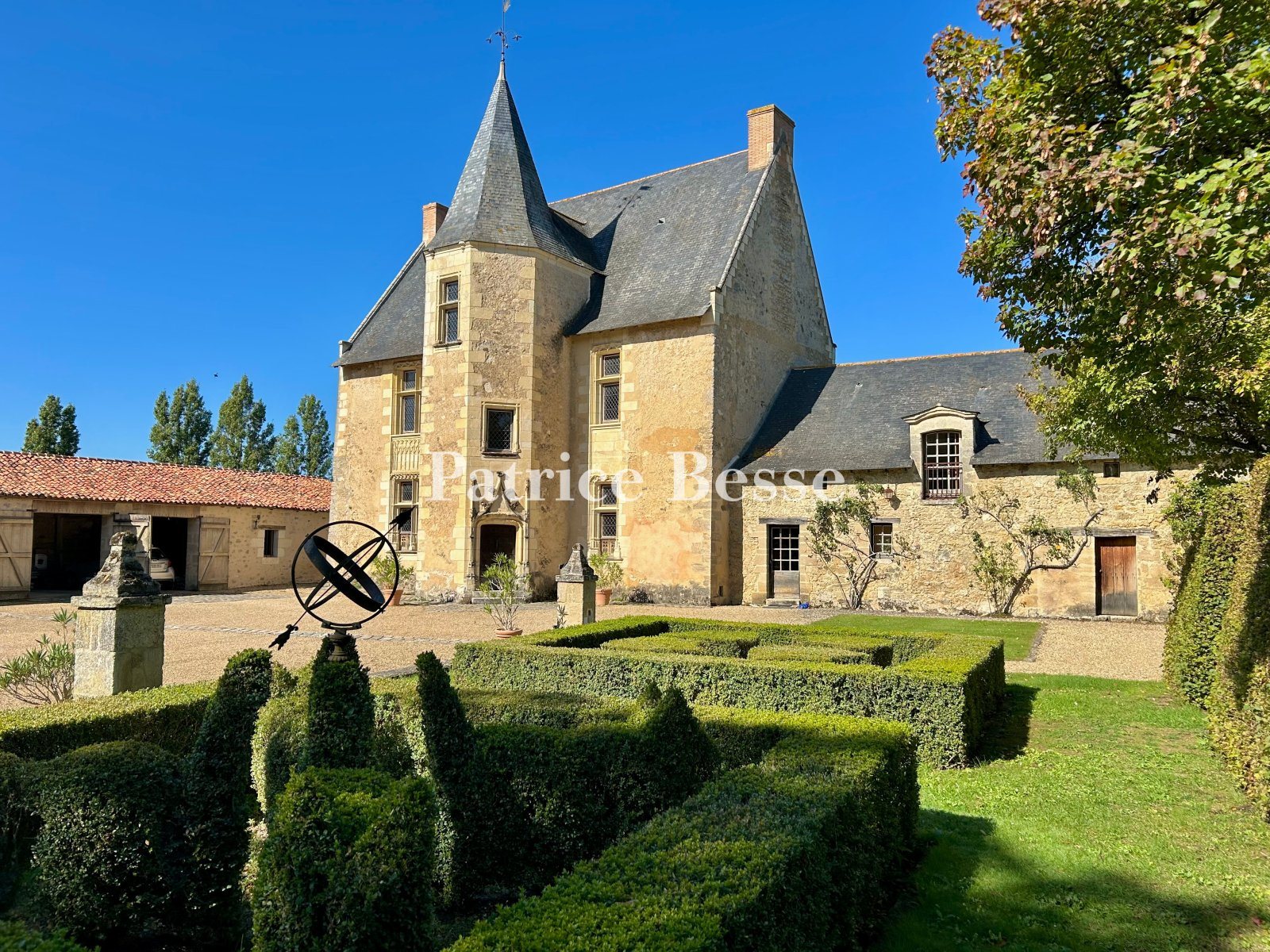 Maison à vendre, 425m², Angers
