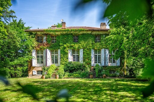 Maison 18 pièces 567 m² · à Rabastens · 567 m² · 895 000 €