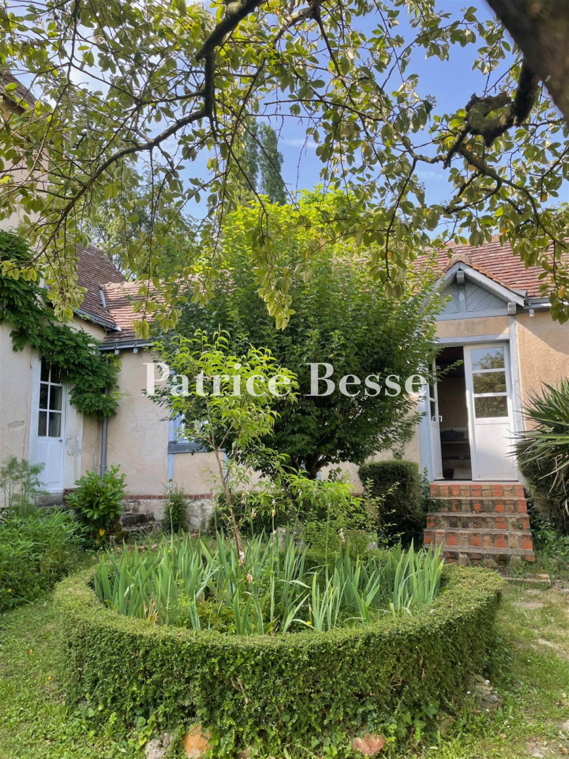 Maison à vendre, 281m², La Suze-sur-Sarthe