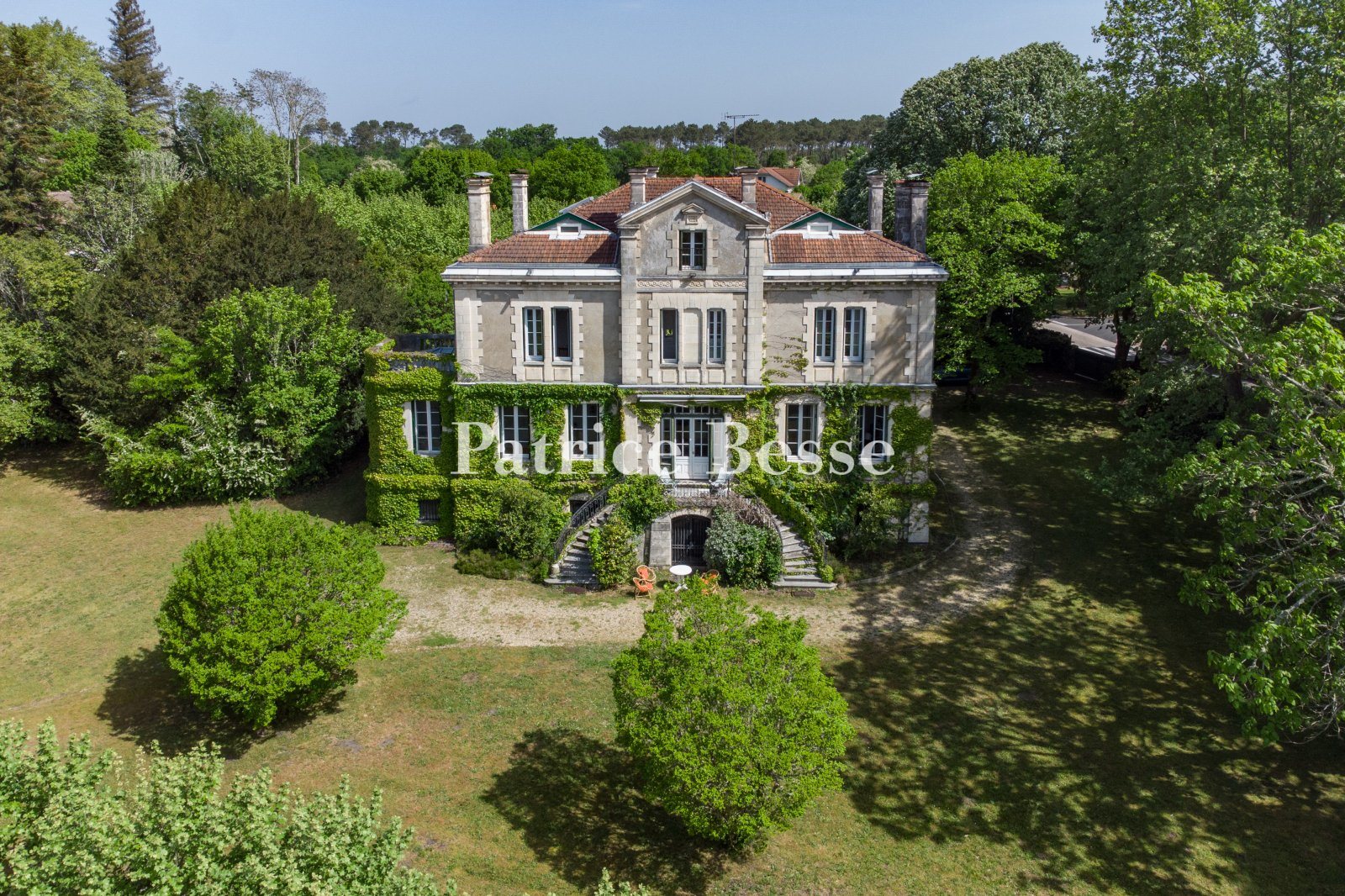 Maison à vendre, 550m², Onesse-Laharie