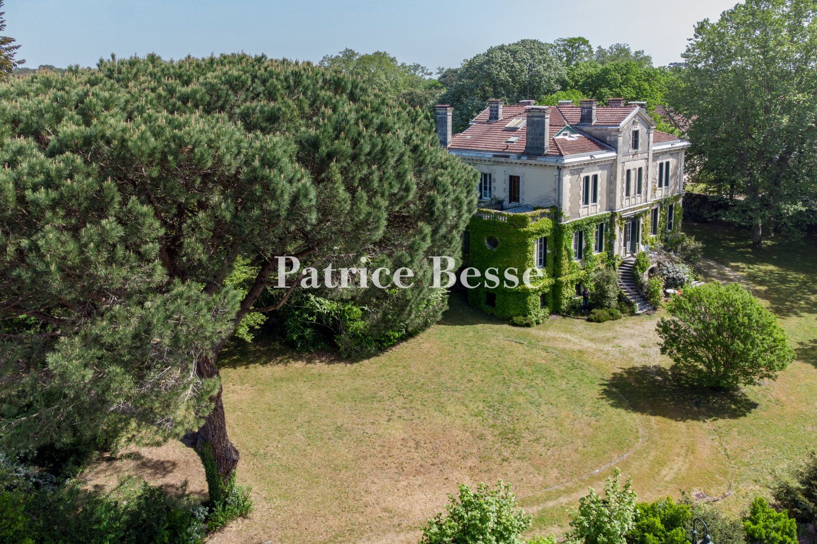 Maison à vendre, 550m², Onesse-Laharie