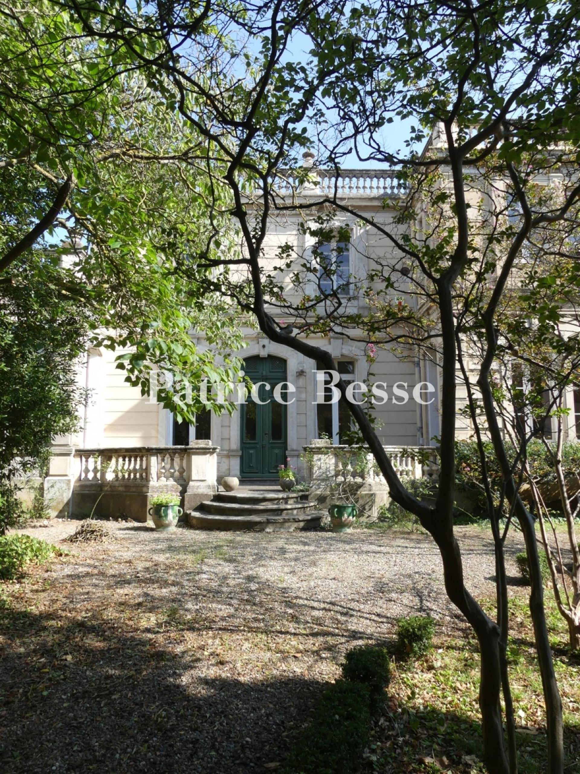 Maison à vendre, 360m², Narbonne