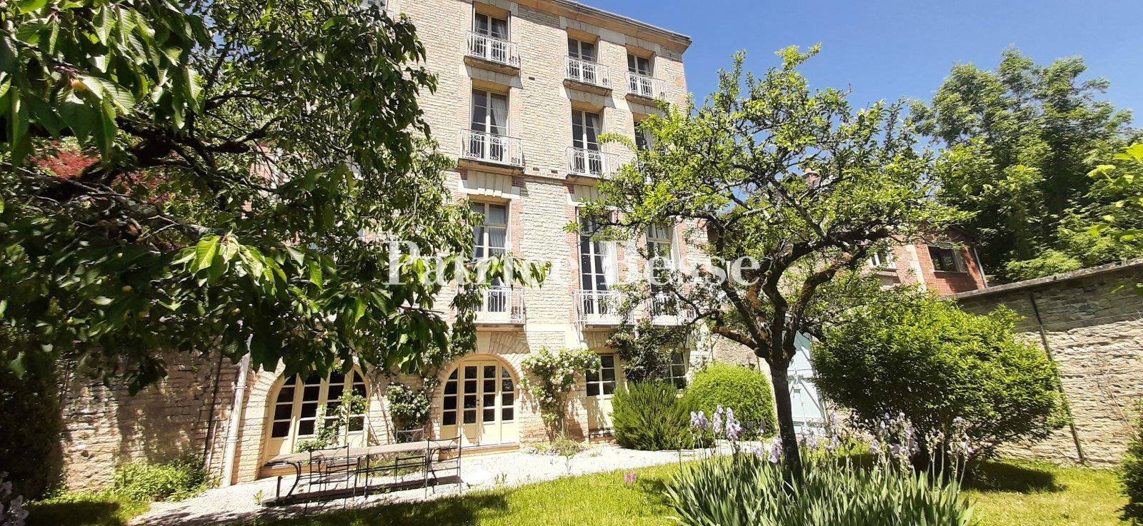 Maison à vendre, 470m², Châtillon-sur-Seine